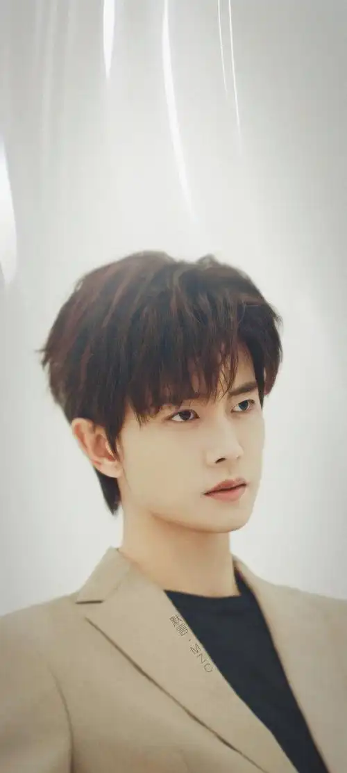 任嘉伦美拉德造型##任嘉伦直播