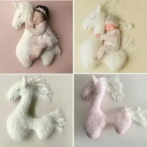 新生儿摄影造型辅助道具小马抱枕宝宝创意影楼拍照婴儿月子满月照