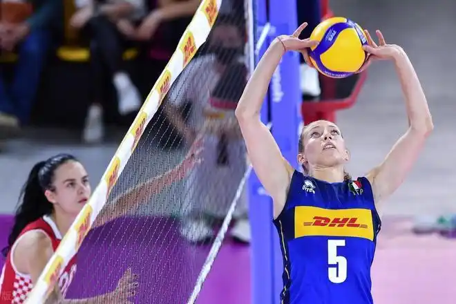 世界女排最佳二传或遭弃!国家队和俱乐部都痛失主力之位