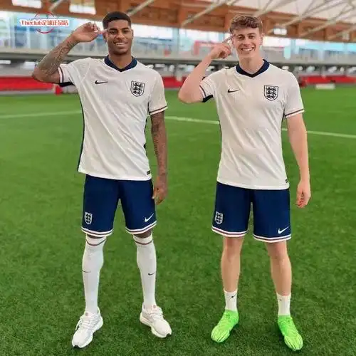 2024英格兰球衣10号贝林厄姆主场短袖国家队球迷版4赖斯客场9凯恩