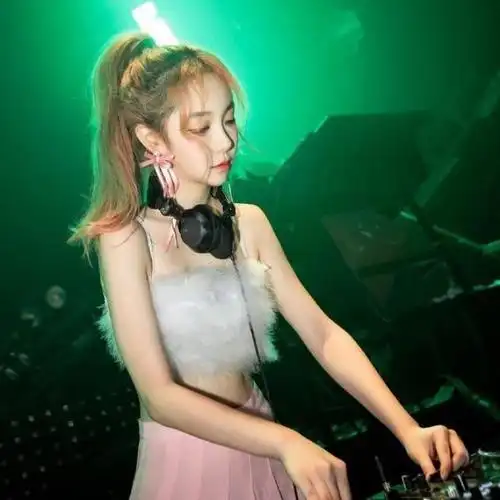 超燃dj女生头像图片