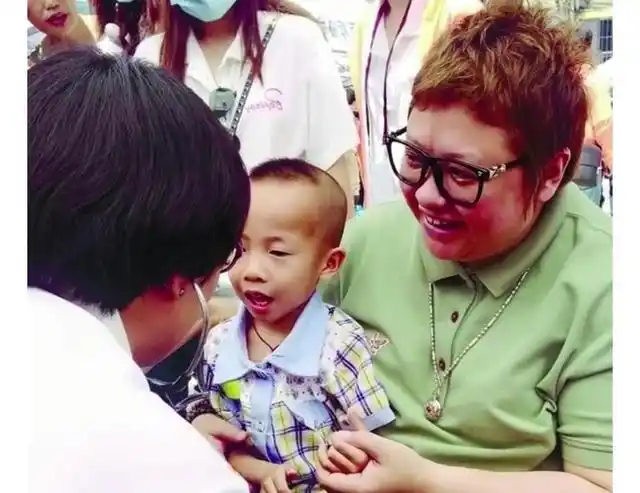 歌手韩红故事一