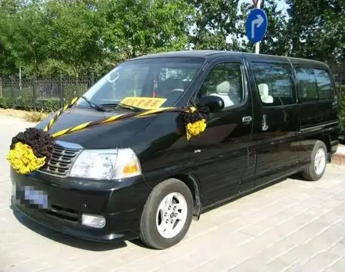 海淀区长途殡仪车灵车接运尸体外运丧葬车遗体冷藏车尸体外运