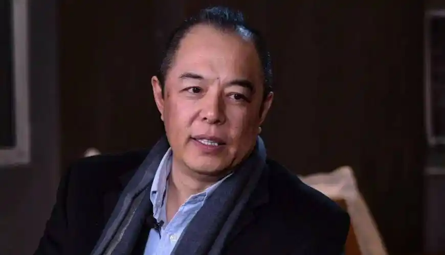 原创从黄花大闺女到单亲妈妈有时只需一个张铁林这样的男人