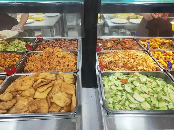 安徽工程大学:食堂"爱心窗口"暖胃更暖心