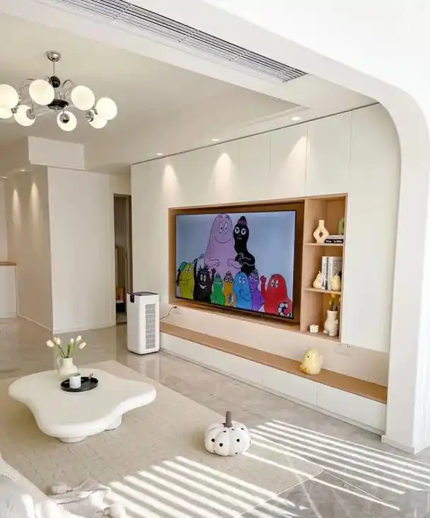 照着网上装修的房子,全屋乳胶漆,好耐看,电视墙做柜子,真实用