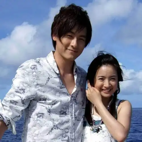 叨一叨|湘琴直树结婚十周年,李亚鹏王菲再重聚,原来每一种爱都可以很