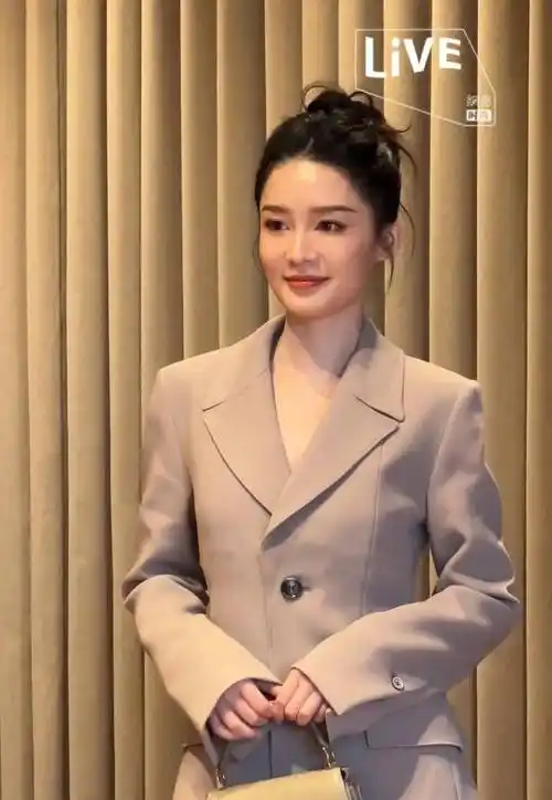 原创苏州这一夜李沁好美宋妍霏妆发拉胯47岁言承旭梦回道明寺