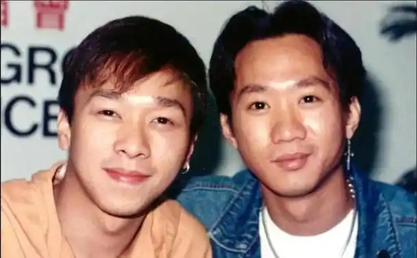 确实是黄庆阳,查了有记录是黄庆阳没错很快黄家驹二代就要横空以出