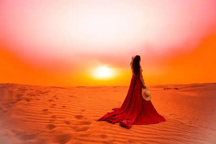 路上视觉辽宁俱乐部组织第十五期摄影活动"宝古图沙漠意境人像"部分