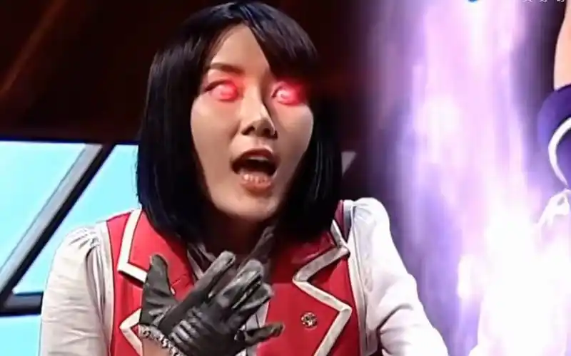 【萌学园】乌克娜娜体内暗黑基因发作,幸亏艾瑞克早有准备-影视综视频