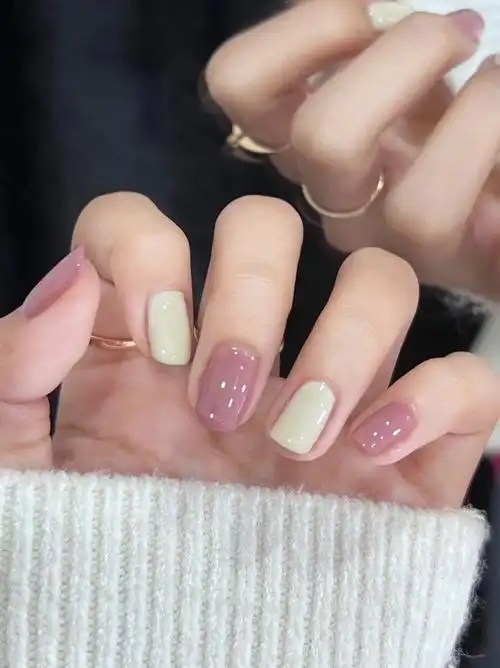 纯色美甲💅是个甜妹🍭🍬🍰