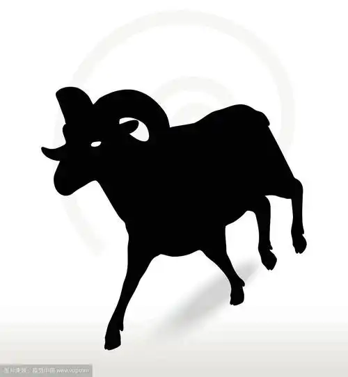 大角羊剪影在跑步姿势