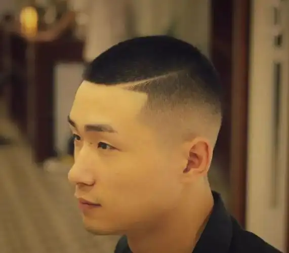 发型|有一种男女通吃,叫寸头爷们!_腾讯新闻