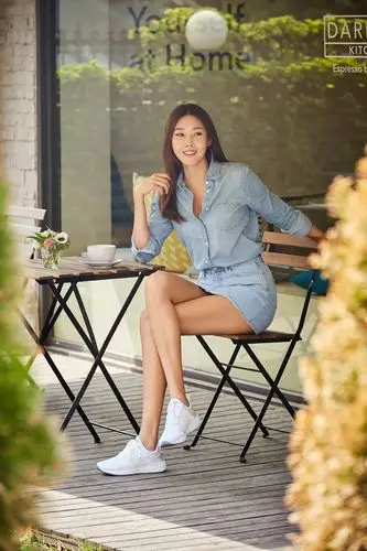 韩国顶级模特韩惠珍写真公开大秀完美身材