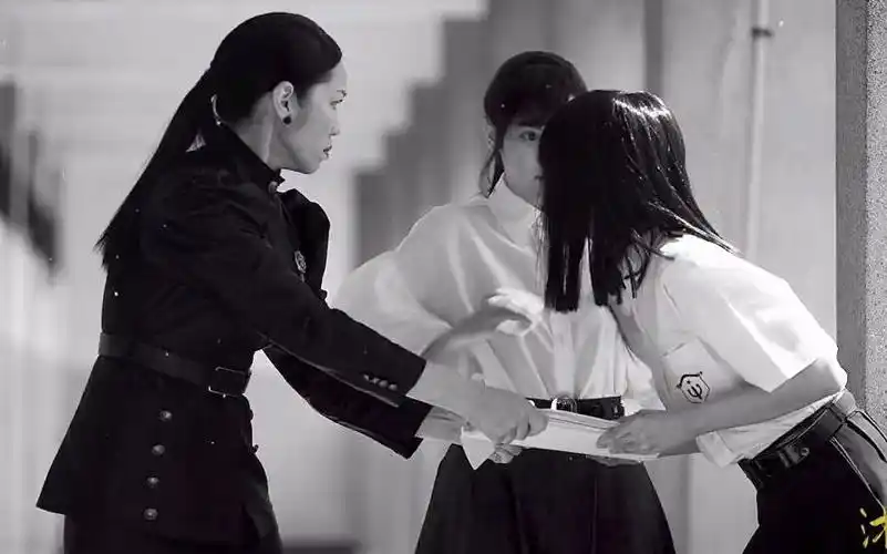 【禁忌女孩】尤里把娜诺推下去那一刻 以为自己赢的很漂亮,到最后却不