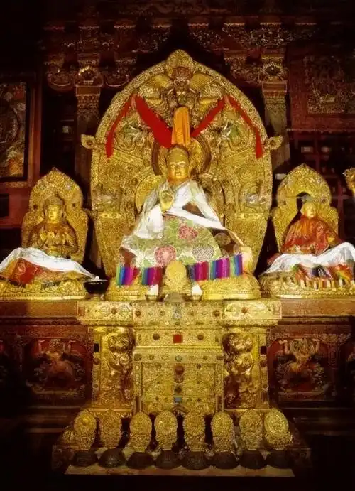 布达拉宫内部照片流出!最大的惊喜是厕所!一般人不给看