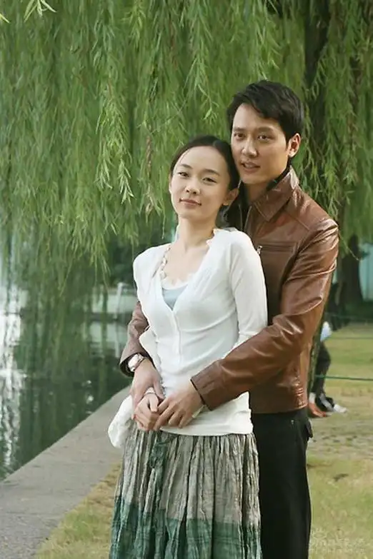 霍思燕个人详细资料介绍:26岁一脱成名,和多位大佬暧昧不清,两次插足