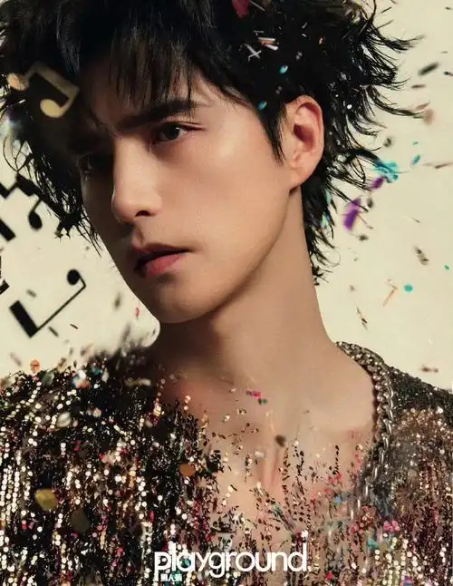 阿云嘎男人装一月刊封面