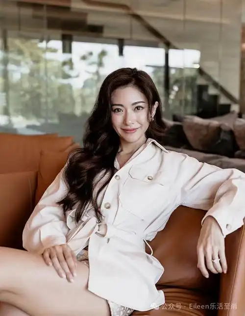 不被向太待见的向佐前女友race黄,现为270亿美貌总裁