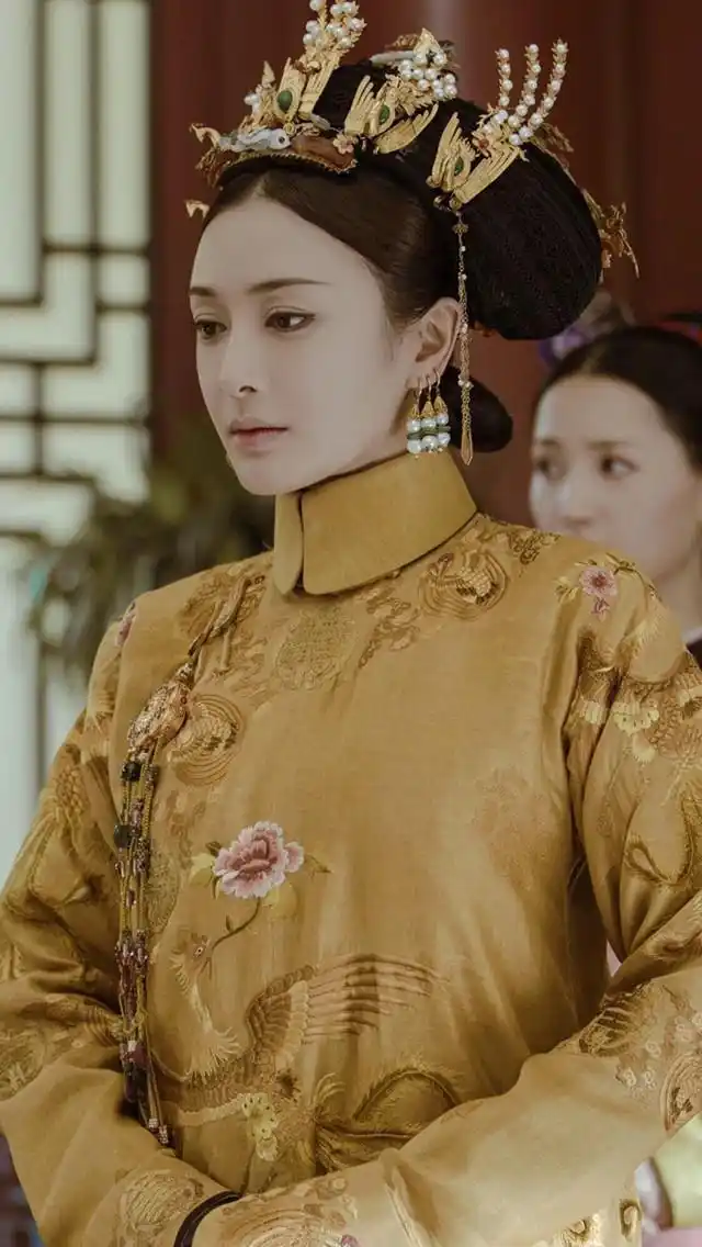 南京苏王整形——同样是秦岚塑造的角色,为啥富察皇后比知画讨喜