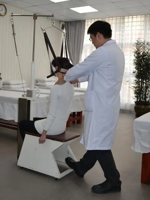 分享3种颈椎病牵引正骨手法让您在调理颈椎问题时不再犯愁