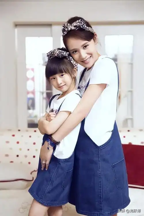 一夜被骂3万次叶一茜的遮羞布终究被女儿森蝶亲手扯下