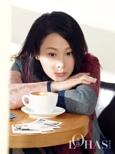 组图:刘若英全新春季写真曝光 展知性温婉 : 刘若英春季写真曝光,照片