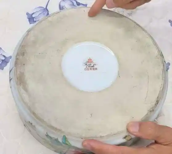 特定年代老瓷器特征厂货瓷器螺旋纹洋金胎底还写中国景德镇