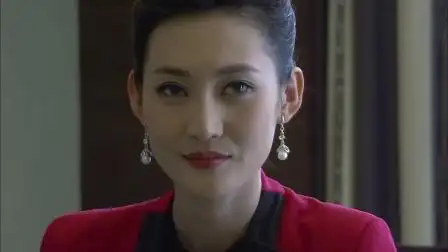 中国刑警803 31_超清美女毒贩在酒店交易,不料对方是个高手,这下热闹