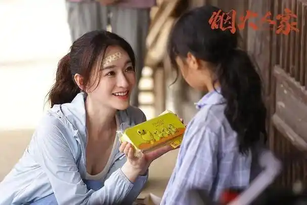 看到李小冉20岁到48岁的颜值变化才懂什么叫岁月不老美人