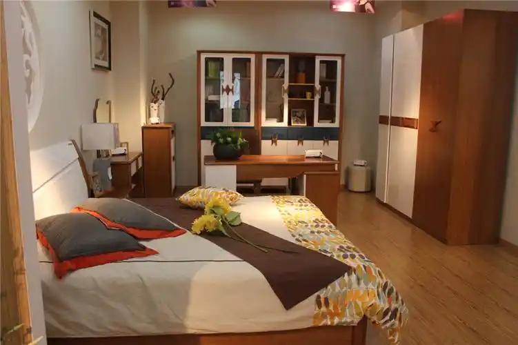 派尼尔成套家具