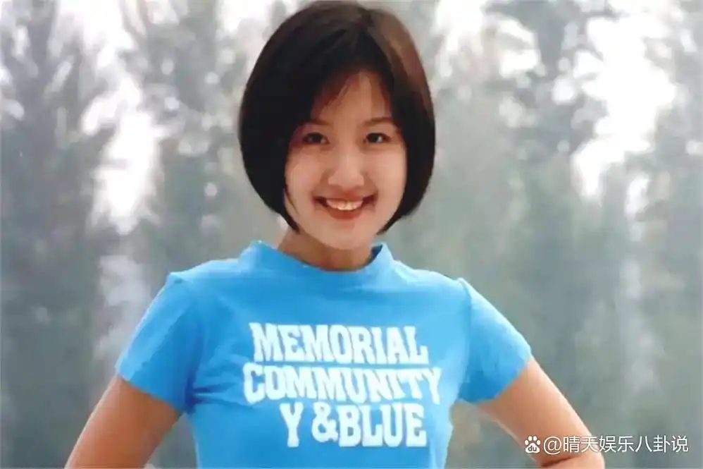 玻璃美人蒋小涵:爱情事业双丰收,嫁圈外老公,大龄生子