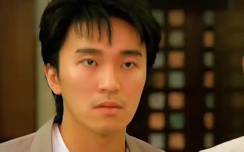 周星驰电影经典片段 一年一影帝,百年周星驰