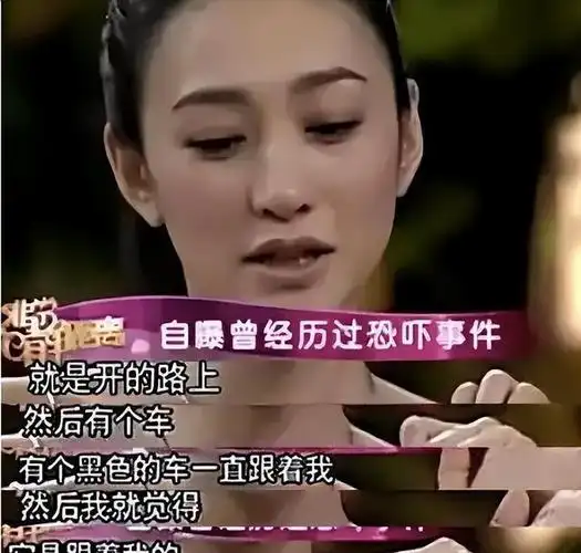 真是老天爷追着喂饭吃,长成这样,谁敢信李小冉今年48了