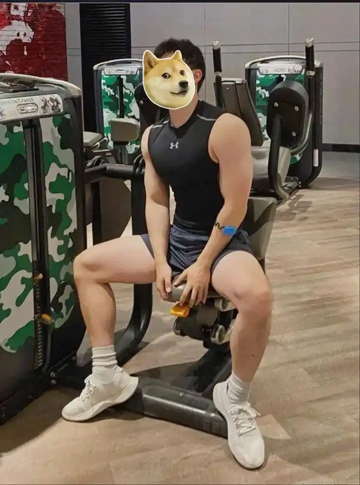 创作灵感 #男人的魅力体现在哪 有个#好身材 穿衣显瘦,脱 - 抖音