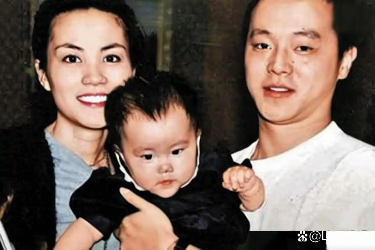 王菲第一任丈夫