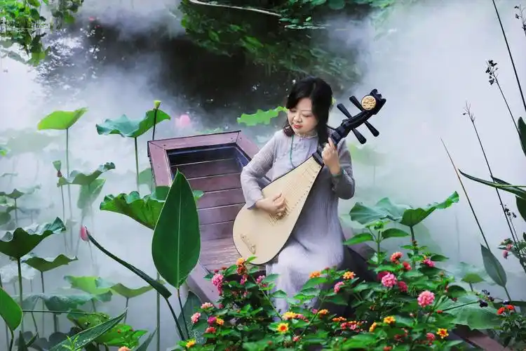 心静如水 荷塘月色一样美