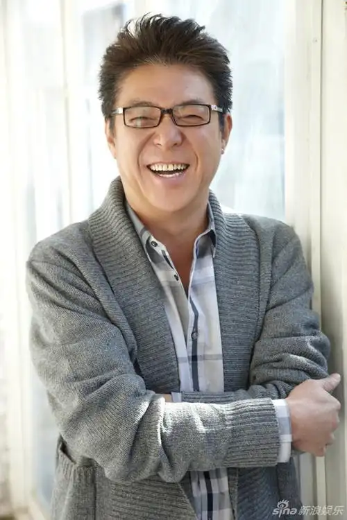 组图:姜育恒老照片曝光 文艺忧郁书卷气十足_高清图集_新浪网