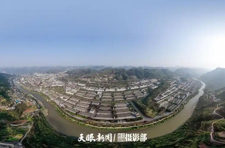 茅台全景wechatimg1641副本.jpg