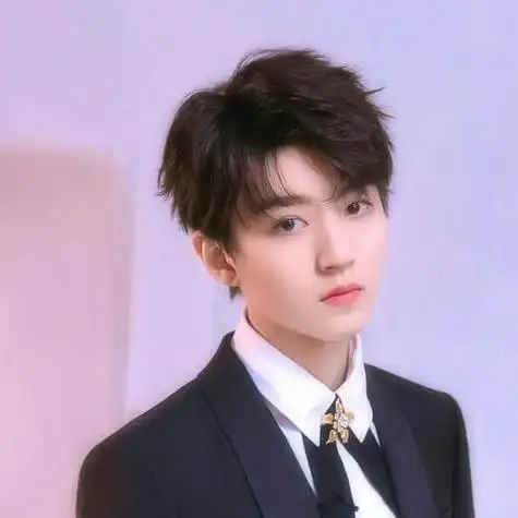 无水印明星男头像可爱又帅气-可爱点