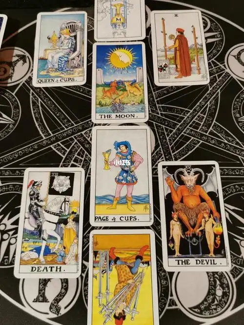 塔罗案例分享:维纳斯爱情牌阵_占卜_前任_分手_渣男_塔罗牌_薯条_塔罗