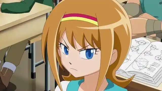 火力少年王之传奇再现:筱语的表现太可爱了!老师都忍不住看她!