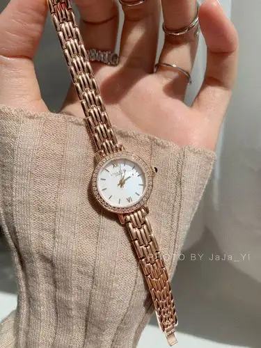 戴出门被狂问的lolarose小金表