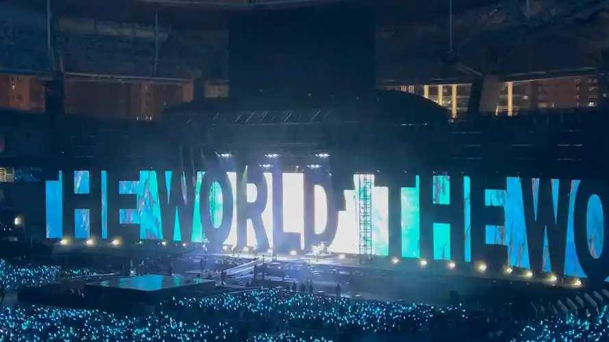 五月天《疯狂世界》