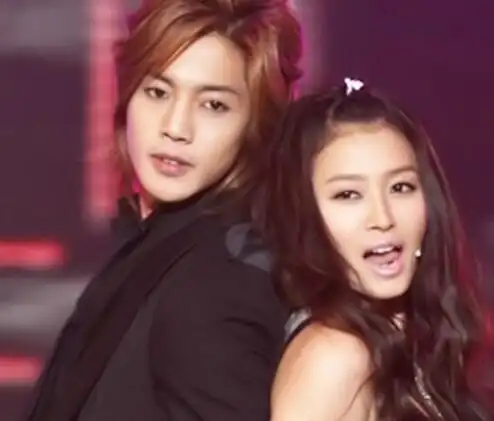 【图】皇甫惠静和金贤重吻戏公开 互相坦言对对方有感觉