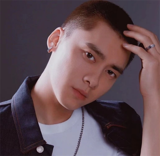 李易峰寸头大全 男明星寸头图鉴_明星发型 - 美发站