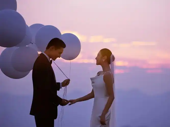 「风的梵诗」夕阳唯美婚纱照-南京第一夫人婚纱摄影-114结婚网