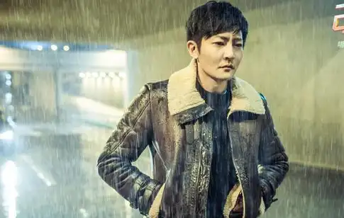 郭京飞霸气回应:没有你要钱有什么用