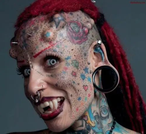 25 most insane body piercings of all time (list25)